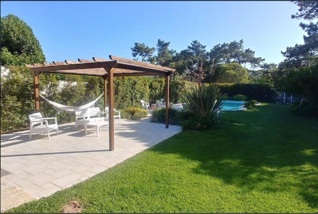 Villa Casa Girassol With A Beautiful Private Pool And Garden Sintra Exterior foto